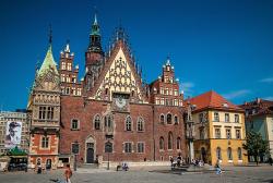 Breslau Rathaus © fotopolska - Polnisches Fremdenverkehrsamt