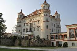 Schloss Hotel Schildau im Hirschberger Tal © Goffrer auf Pixabay