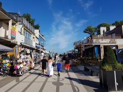 Urlaubspromenade in Hoff an der pommerschen Ostseeküste