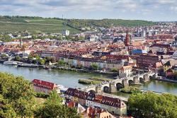Würzburg Panorama © Siggy Nowak auf Pixabay