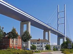 Rügenbrücke © Erich Westendarp auf Pixabay