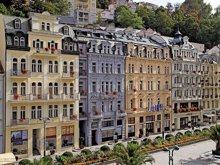 Astoria Hotel & Medical Spa