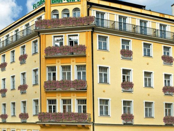 Hotel Flora I Kururlaub Marienbad I mit Haustürabholung