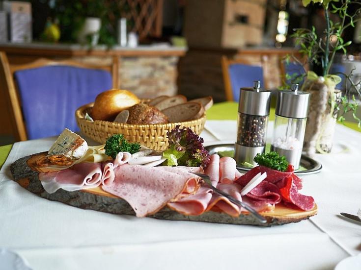 Hotel Lenauhof-Kururlaub in Bad Birnbach mit Haustürabholung Hotel Lenauhof-Kururlaub in Bad Birnbach mit Haustürabholung