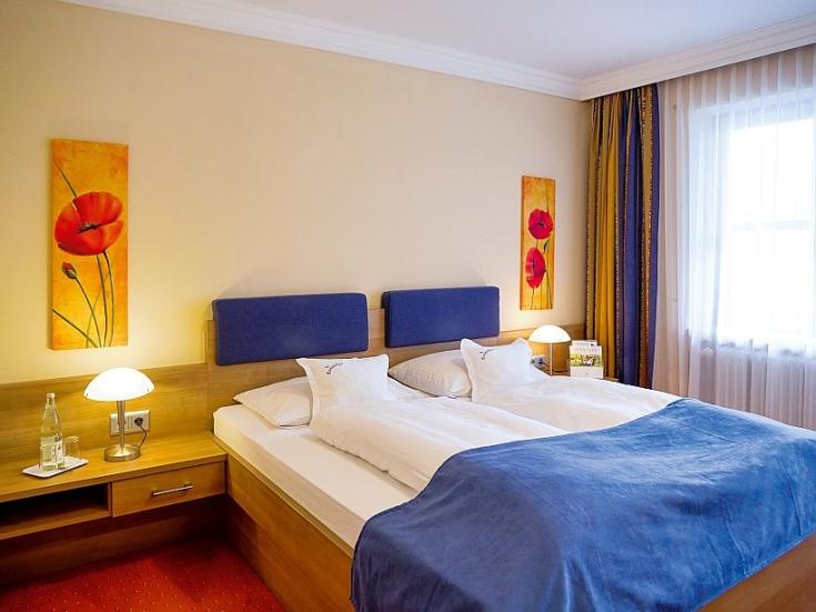 Hotel Lenauhof-Kururlaub in Bad Birnbach mit Haustürabholung-Zimmerbeispiel Hotel Lenauhof-Kururlaub in Bad Birnbach mit Haustürabholung-Zimmerbeispiel