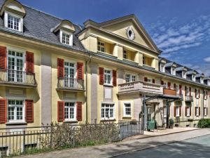 Santé Royale Resort I Kururlaub in Bad Brambach I Haustürabholung