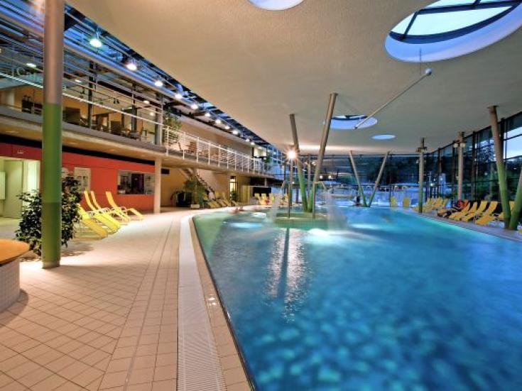 Santé Royale Resort - Kururlaub Bad Brambach mit Haustürabholung Santé Royale Resort - Kururlaub Bad Brambach mit Haustürabholung