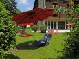 Hotel Rottaler Hof I Kururlaub Bad Füssing mit Haustürabholung- Liegewiese