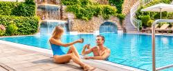 Maximilian Grand Hotel - Aussenpool - Kururlaub Bad Griesbach mit Haustürabholung