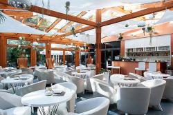 Kururlaub in Kolberg mit Haustürabholung - Hotel Ikar Centrum - Bar