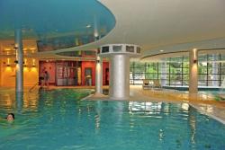 Hotel Ikar Plaza - Kururlaub in Kolberg - mit Haustürabholung