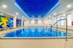 Hotel New Skanpol - Kururlaub in Kolberg mit Haustürabholung - Schwimmbad