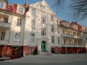 Hotel Kaisers Garten 1 I Kururlaub in Swinemünde I Polnische Ostseeküste I mit Haustürabholung