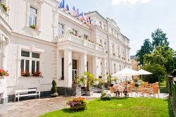 Monti Spa Hotel - Kururlaub in Franzensbad mit Haustürabholung