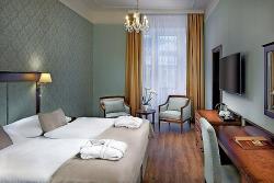 Hvezda Ensana Health Spa Hotel - Zimmerbeispiel - Kururlaub in Marienbad mit Haustürabholung