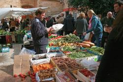 Sineu Markt © Frank Vincentz cc by sa 3.0