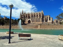 Genießer - Reise Mallorca - Palma Kathedrale