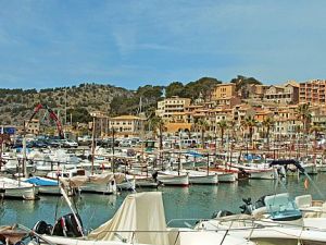 Genießer - Reise Mallorca - Hafen Soller