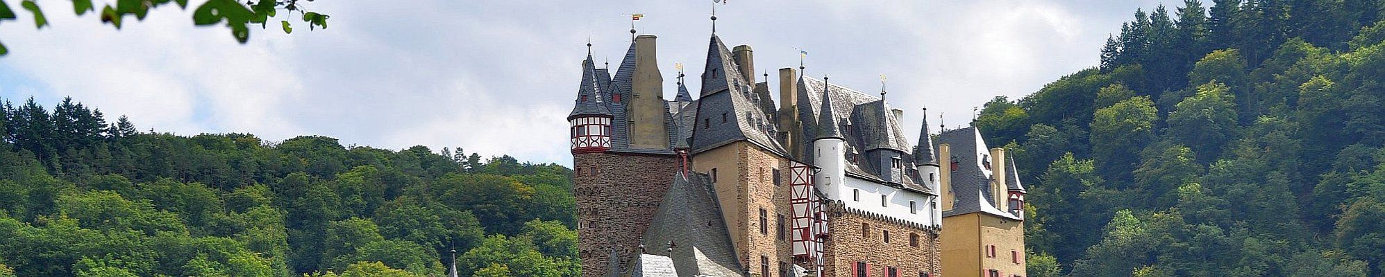 Burg Eltz © Thomas Seidel auf Pixabay