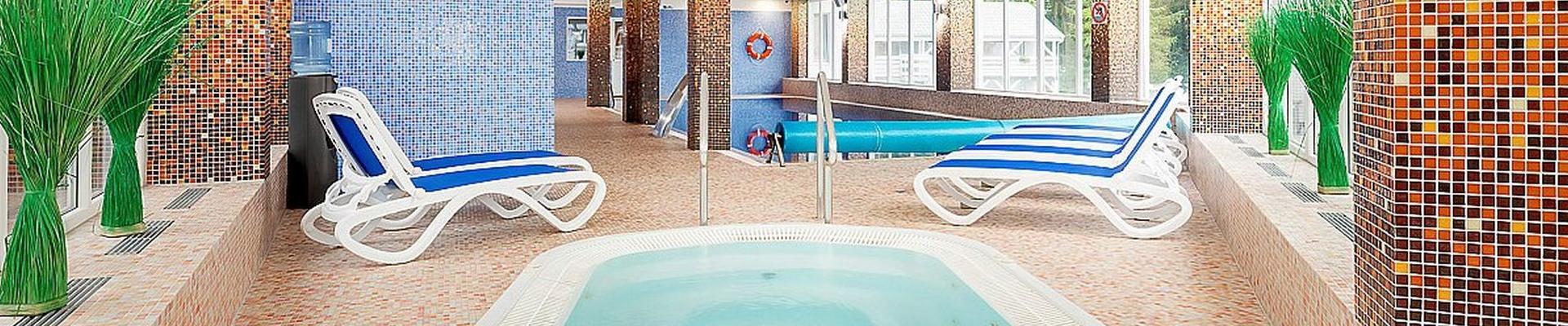Kururlaub in Misdroy mit Haustürabholung - Hotel SPA Baginski und Chabinka-Schwimmbad-Jacuzzi