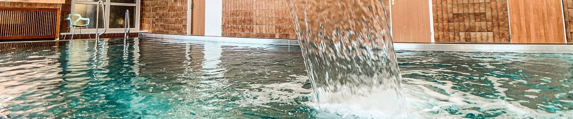 Monti Spa Hotel - Innenpool