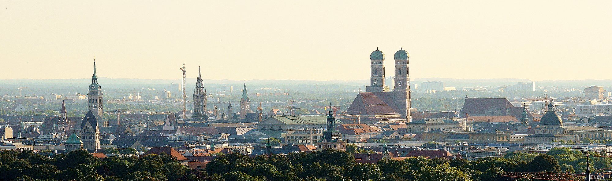 München Panorama © Alexa auf Pixabay