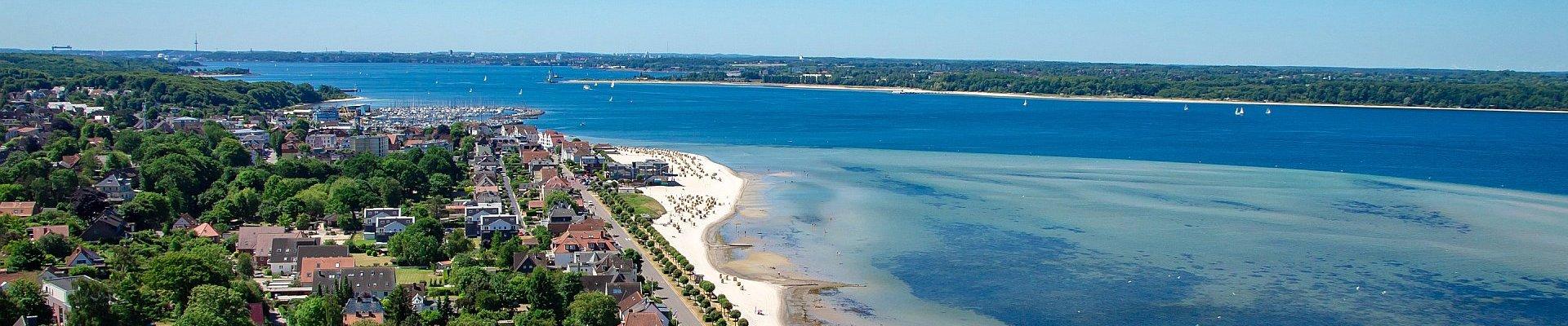 Promenade in laboe © Uwe auf pixabay
