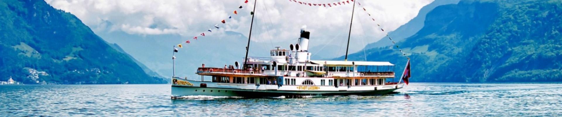 Schifffahrt auf dem Vierwaldstättersee © Singha Bohrer auf Pixabay