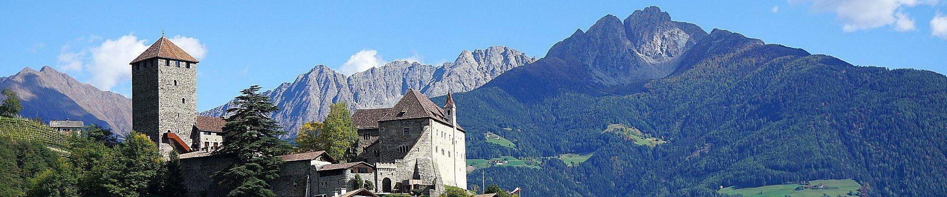 Schloss Tirol © Littlebeth auf Pixabay
