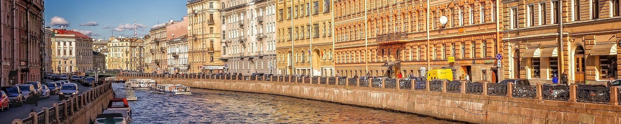 In St. Petersburg © Peter H auf Pixabay