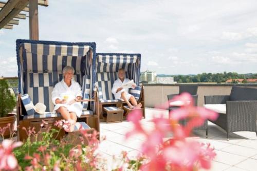 Johannesbad Thermalhotel Ludwig Thoma - Kururlaub in Bad Füssing mit Haustürabholung