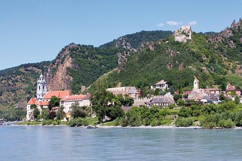Flusskreuzfahrten auf der Donau mit Haustürabholung - in der Wachau