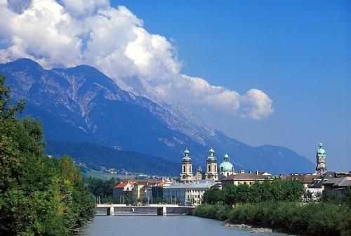 Reise zu den bergbauern nach Südtirol - Innsbruck
