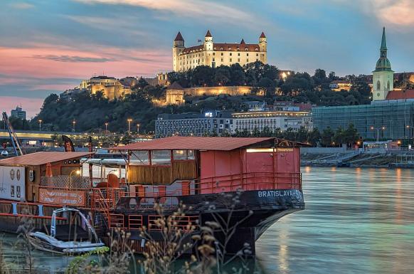 DONAUWALZER Passau - Wien - Budapest - Bratislava mit MS Belvedere 4**** - Flusskreuzfahrt mit Haustürabholung DE