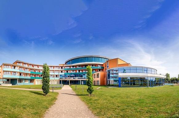 Kurzentrum Waren 4**** - Kururlaub Waren (Müritz) mit Haustürabholung DE