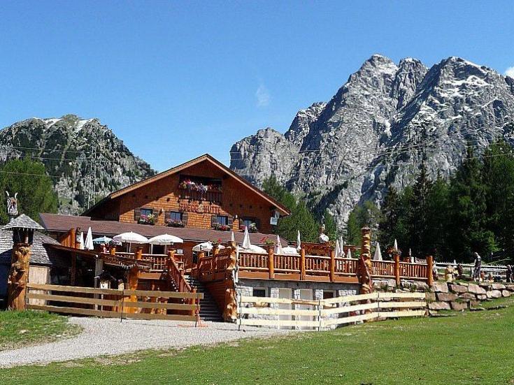 Alpengasthof in Südtirol © Kutschke auf Pixabay