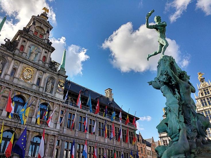 Antwerpen - Busreise nach Holland und Belgien