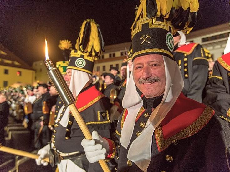 Bergparade im Fackelschein © Silberstatd Freiberg