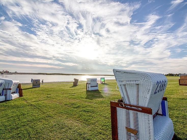 Büsum - Abendstimmung am Deich © TMS Büsum