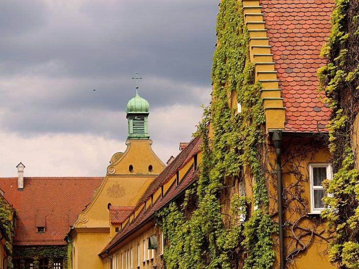 Fuggerei in Augsburg © Pixabay