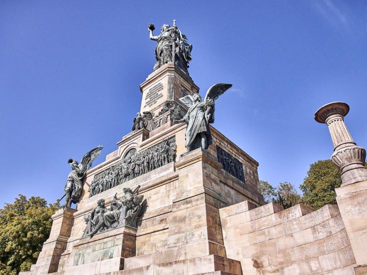 Niederwalddenkmal - Reise im Späsommer an den Mittelrhein