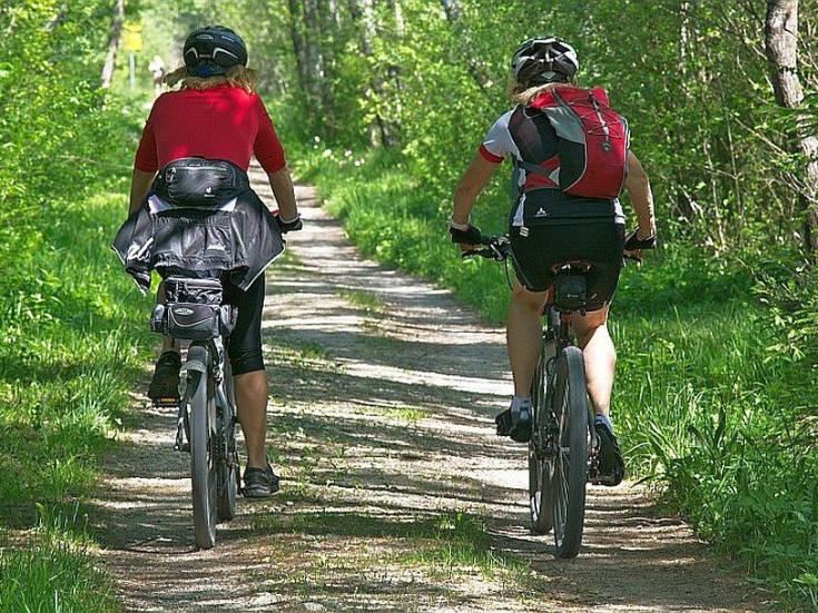 Radfahrer © Manfred Antranias Zimmer auf Pixabay