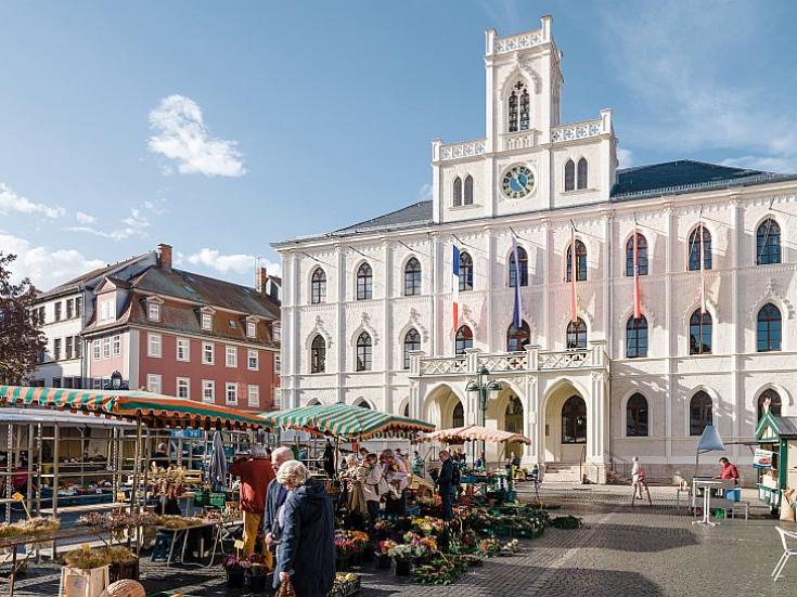 Rathaus und Markt in Weimar © Henry Sowinski - Weimar GmbH