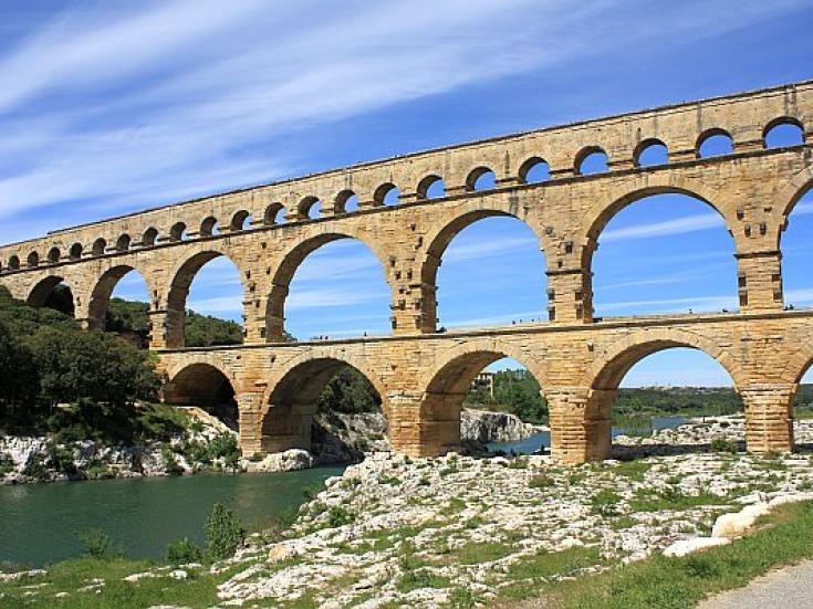 Flusskreuzfahrt auf der Rhone - Pont du Gard