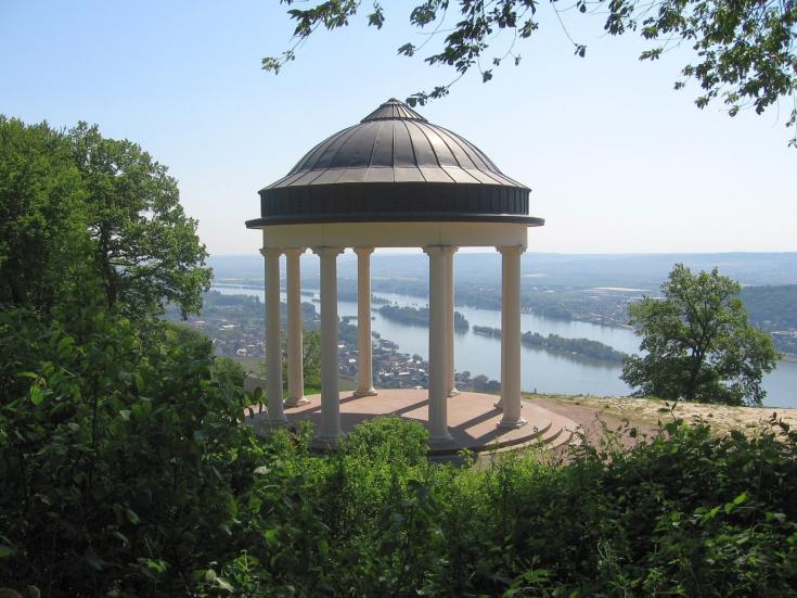 Rüdesheim - Pavillon am Niederwalddenkmal