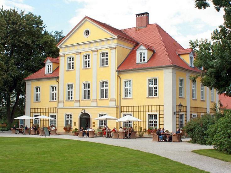 Schloss Hotel Lomnitz im Hirschberger Tal