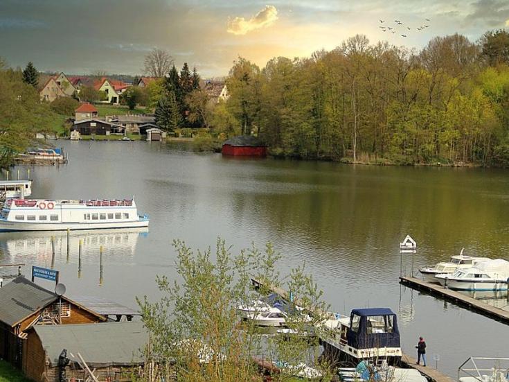 Busreise in die Uckermark - Stadthafen Templin © Gundula Vogel auf Pixabay
