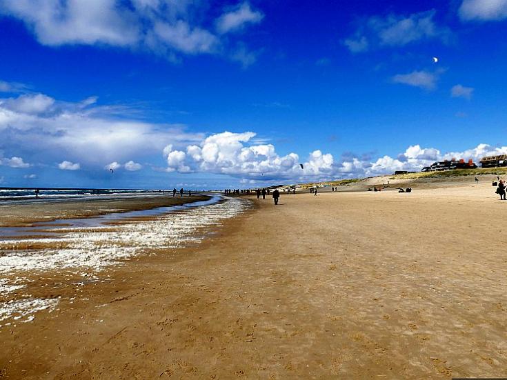 Strand von Egmond © Fran Dekkers auf Pixabay