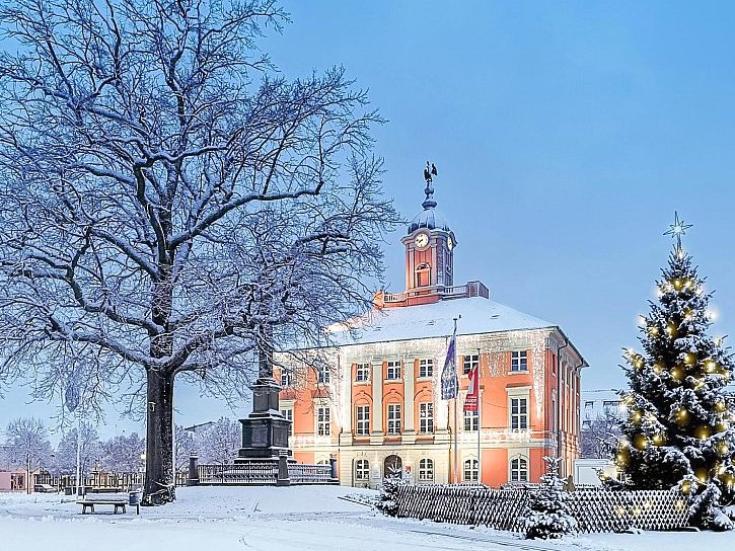 Templin - Rathaus im Winter © TMT GmbH Gundula Vogel