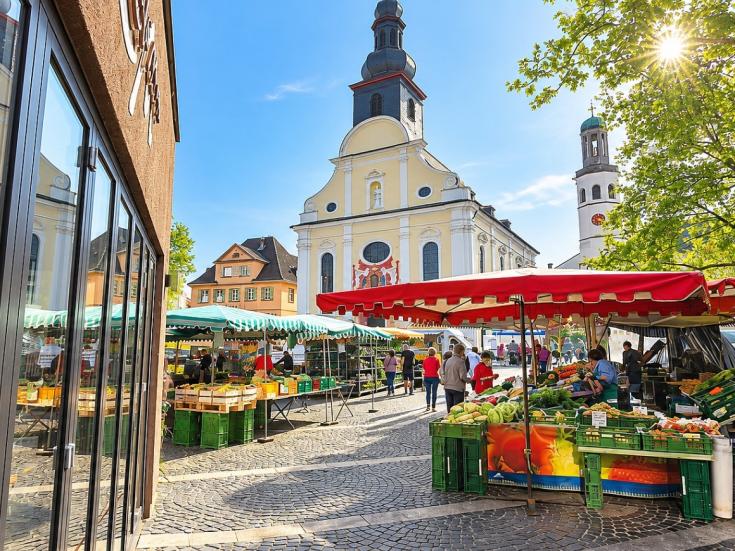 Frankenthal - Frühlingsreise zur Mandelblüte in der Pfalz